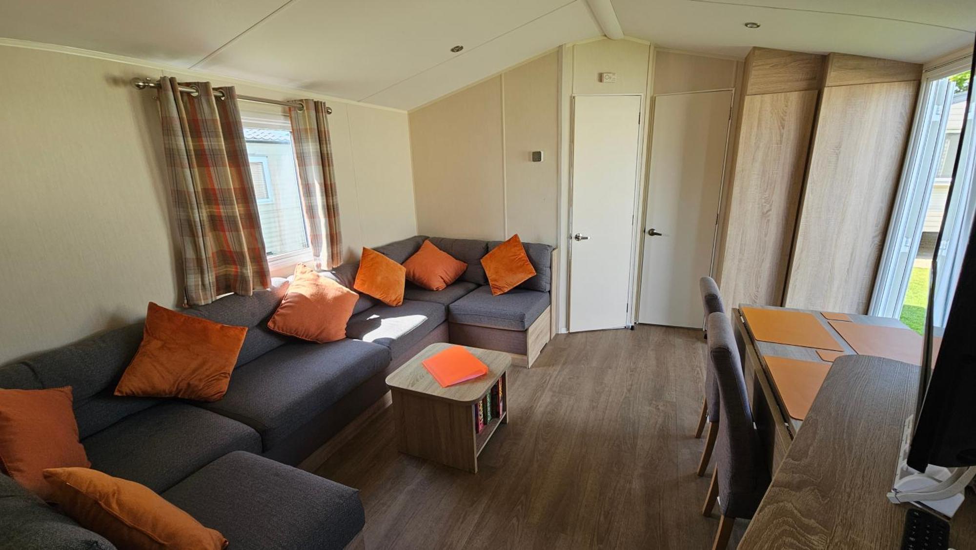 Kp Holiday Home Corton  외부 사진